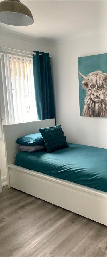 Nevis Rooms - Self Check In With Free Onsite Parking Inverlochy Екстер'єр фото