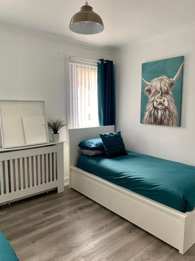 Nevis Rooms - Self Check In With Free Onsite Parking Inverlochy Екстер'єр фото