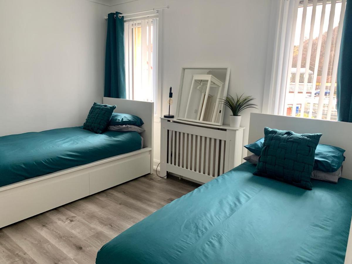 Nevis Rooms - Self Check In With Free Onsite Parking Inverlochy Екстер'єр фото