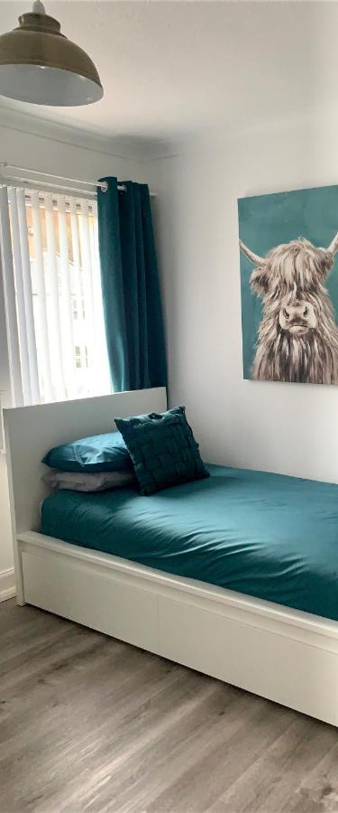 Nevis Rooms - Self Check In With Free Onsite Parking Inverlochy Екстер'єр фото