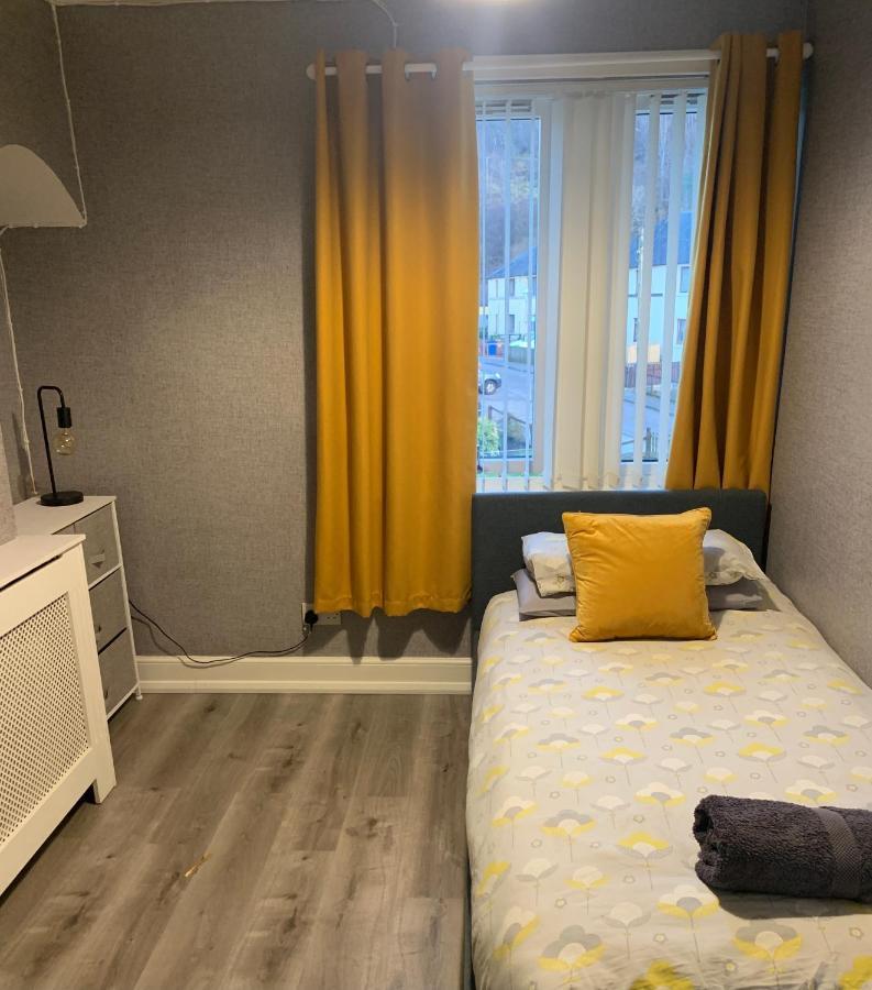 Nevis Rooms - Self Check In With Free Onsite Parking Inverlochy Екстер'єр фото