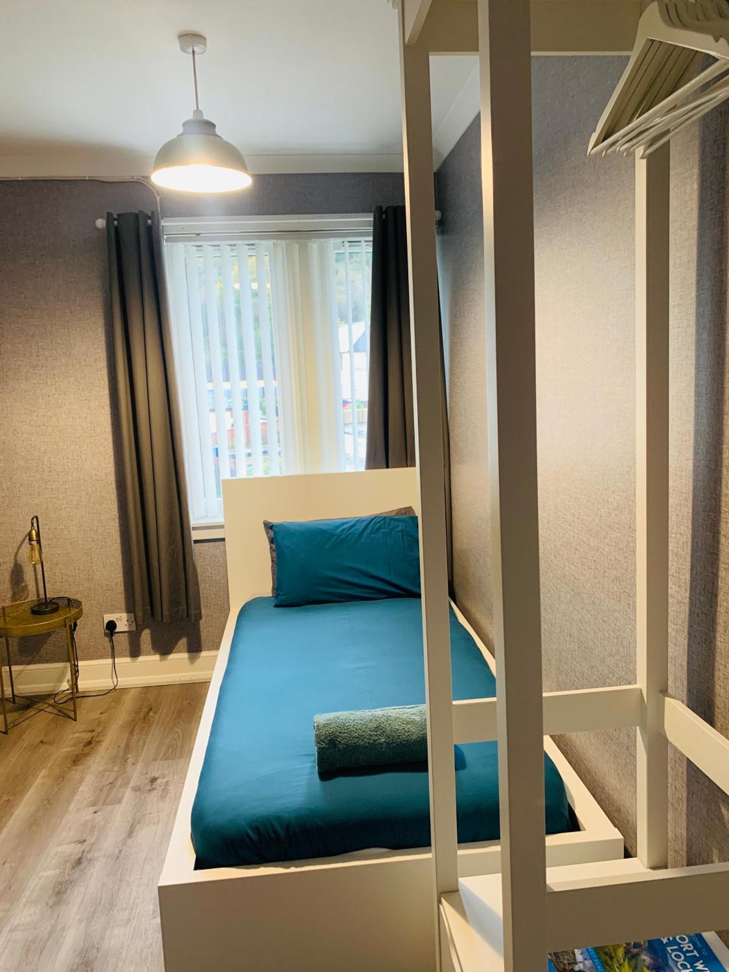 Nevis Rooms - Self Check In With Free Onsite Parking Inverlochy Екстер'єр фото