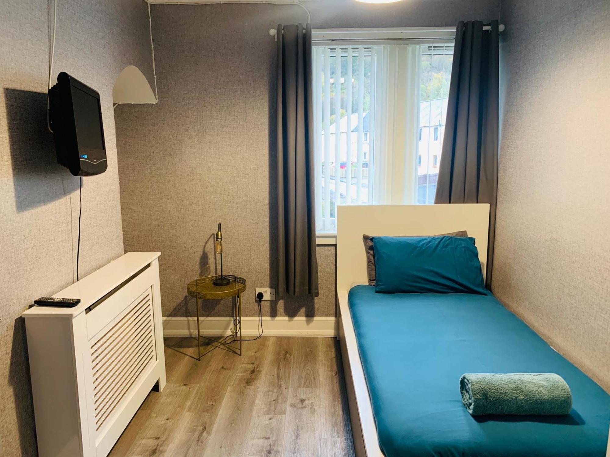 Nevis Rooms - Self Check In With Free Onsite Parking Inverlochy Екстер'єр фото